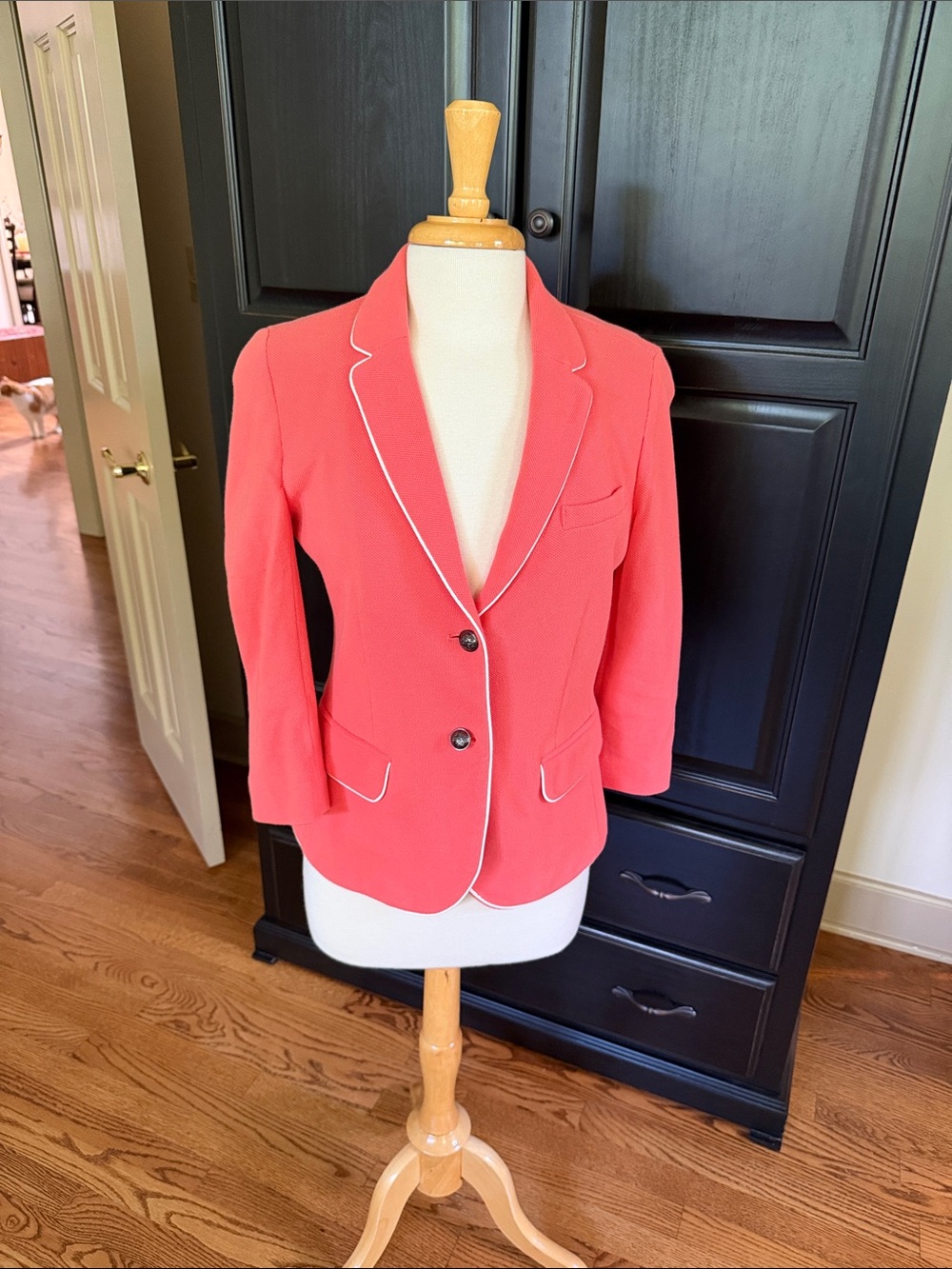 GAP Coral Blazer with White Piping